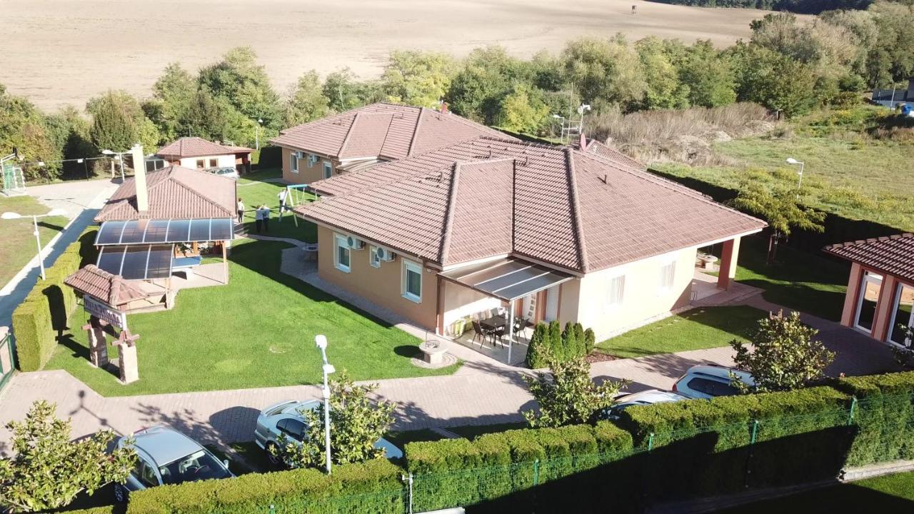 Villa Gracia Подгайска Экстерьер фото